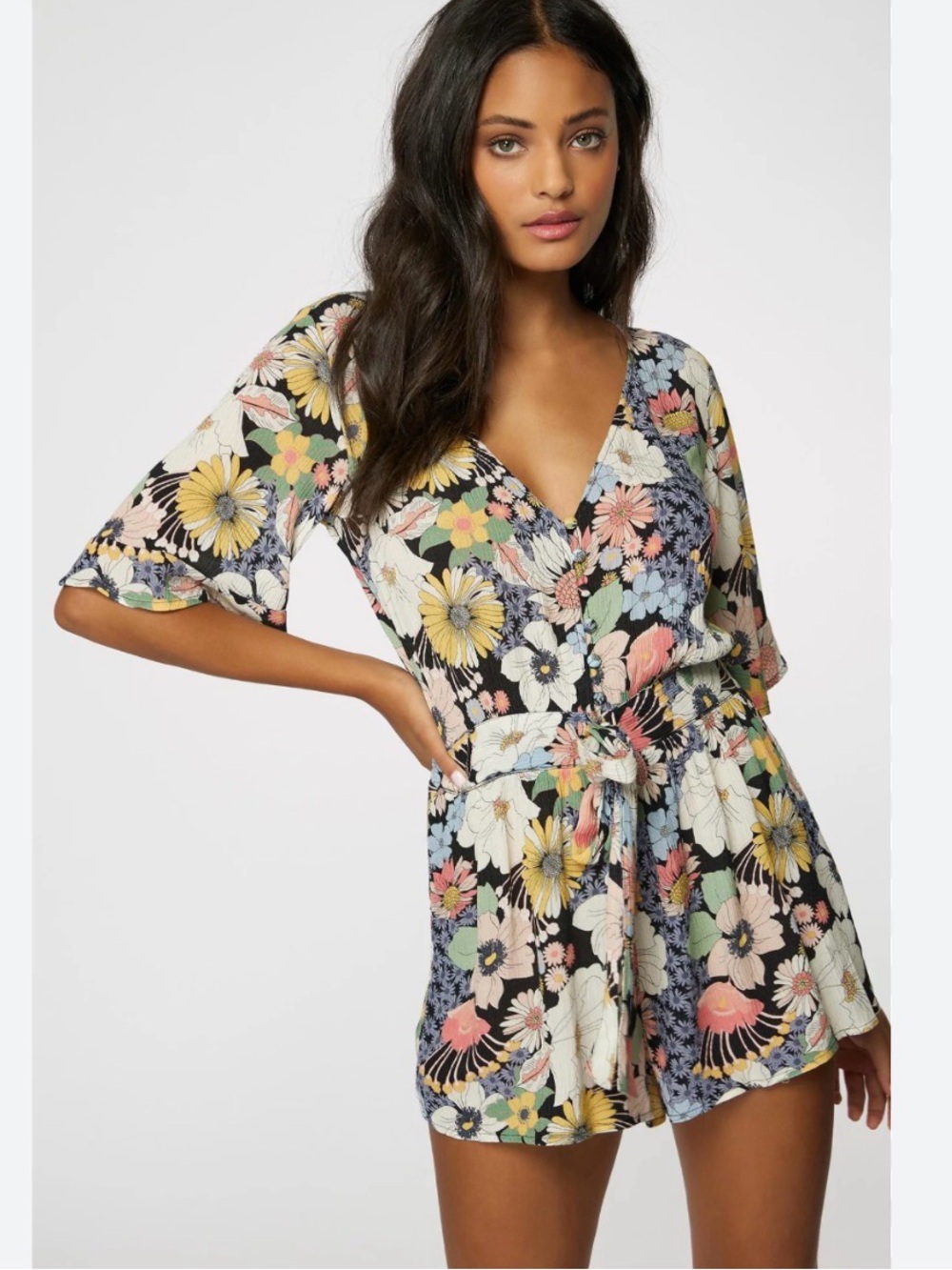 O'Neill Kyrie Black Floral Shorts Romper with Multicolor Flowers sz L